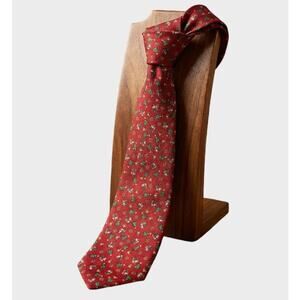 Vintage Woodward 100% Silk Red Holiday Christmas Neck Tie